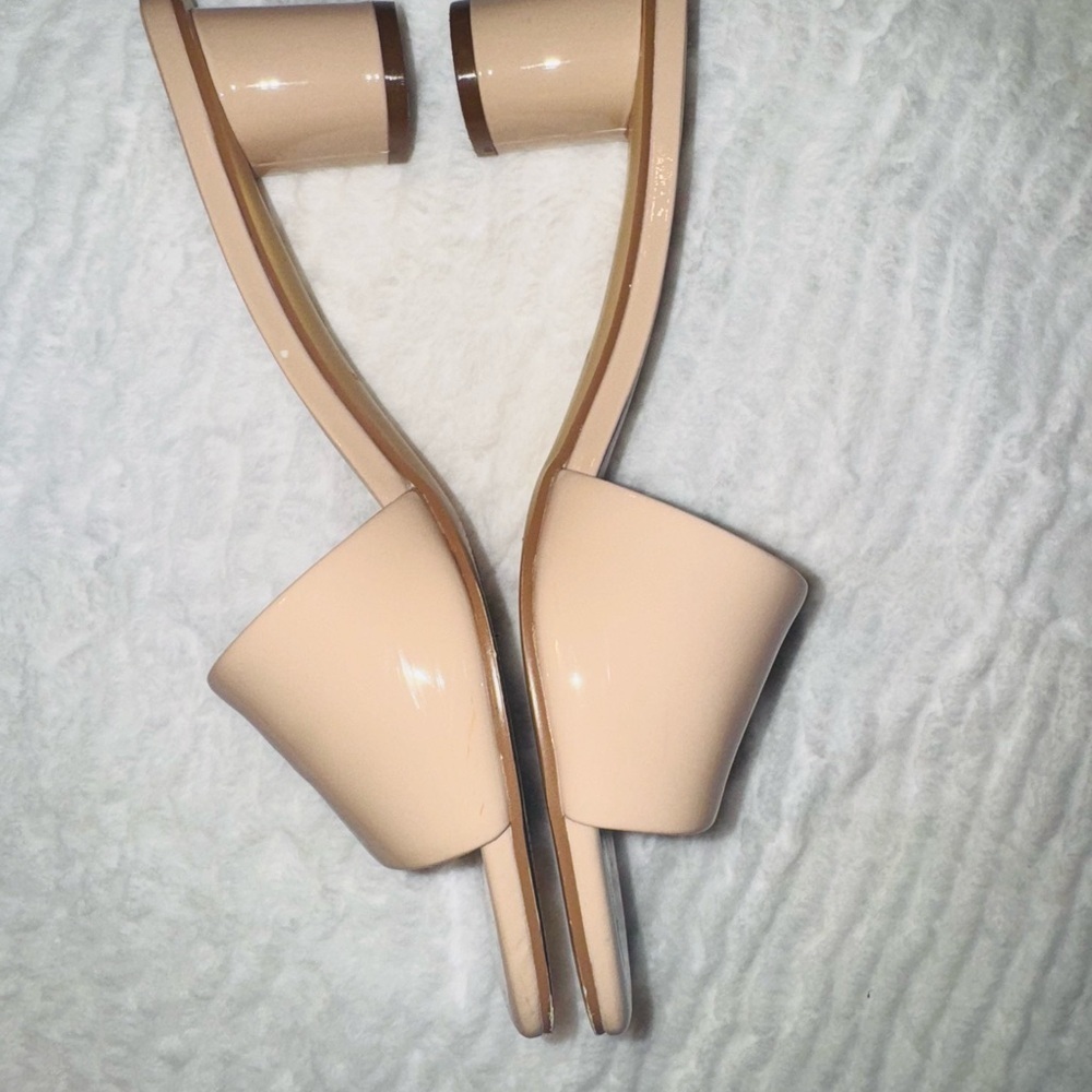Marc Fisher Women's Nude Block Heel Mules - Picture 4 of 5